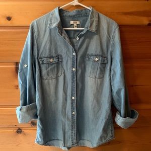 Classic chambray button down shirt